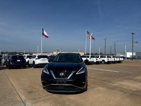Used 2021 Nissan Murano SV FWD image 5