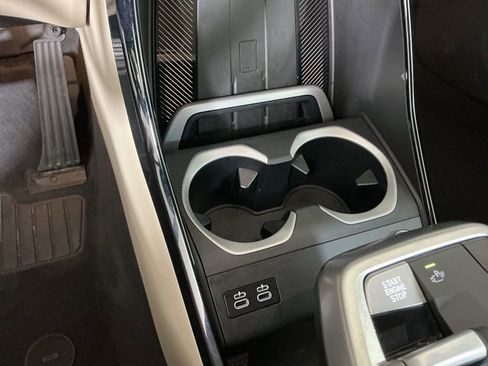 Certified 2025 BMW X1 xDrive28i w/ Technology Package image 18