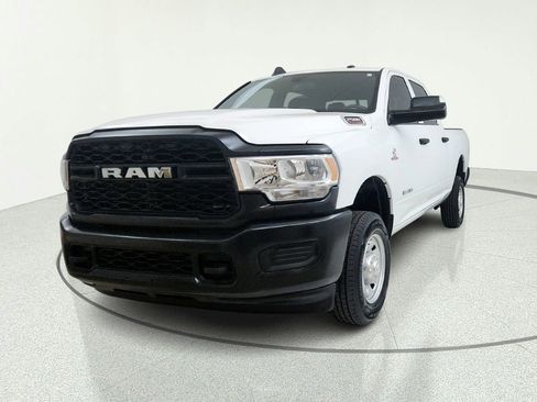 Used 2022 RAM 2500 Tradesman AWD/4WD image 2