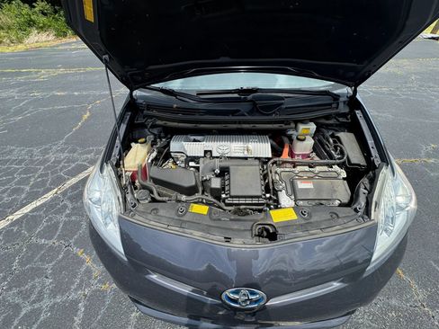 Used 2013 Toyota Prius Three FWD image 28