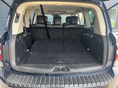 Used 2023 Nissan Armada SL image 35