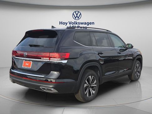 New 2026 Volkswagen Atlas SE image 3
