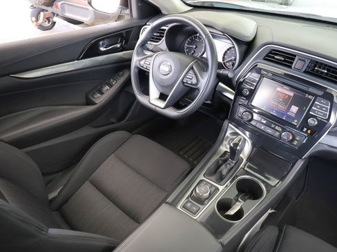 Used 2020 Nissan Maxima 3.5 S w/ Floor Mat Group FWD image 15