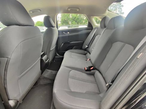 Used 2021 Kia K5 LX FWD image 19