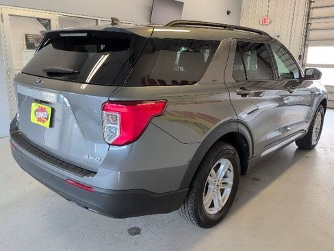 Certified 2023 Ford Explorer XLT AWD/4WD image 5