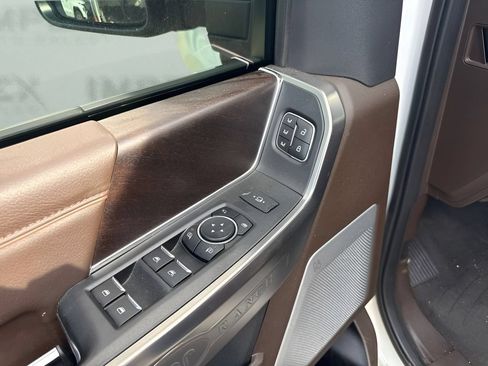 Used 2023 Ford F350 King Ranch AWD/4WD image 11