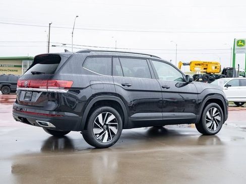 New 2026 Volkswagen Atlas SE image 6