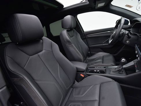 Used 2022 Audi Q3 2.0T Premium image 19