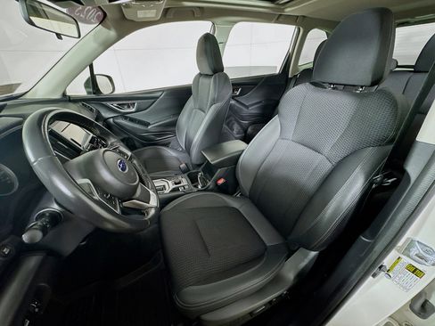 Used 2023 Subaru Forester Premium AWD/4WD image 14