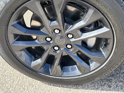 New 2026 Jeep Grand Cherokee L Limited image 8