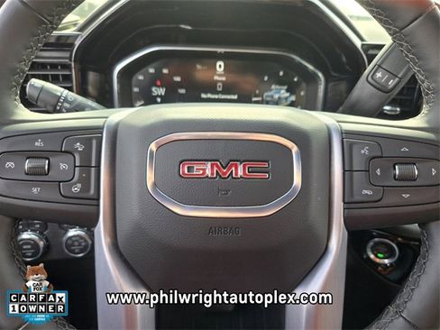 Used 2025 GMC Sierra 2500 SLT w/ SLT Premium Package image 26