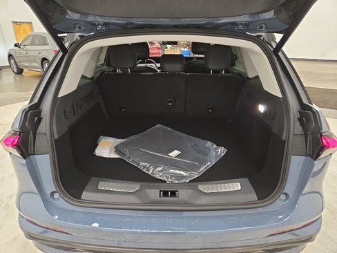 New 2026 Lincoln Nautilus Reserve w/ Jet Appearance Package image 6