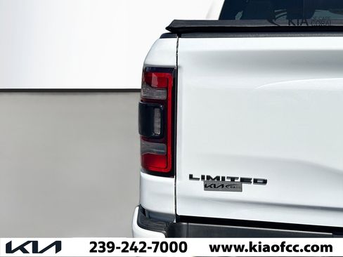 Used 2024 RAM 1500 Limited image 9