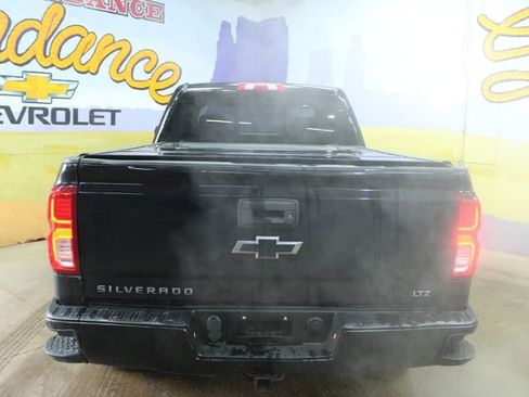 Used 2017 Chevrolet Silverado 1500 LTZ Z71 image 7