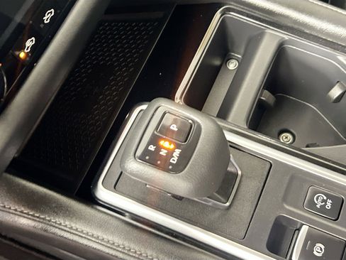 Used 2022 Nissan Pathfinder SL w/ SL Premium Package image 25