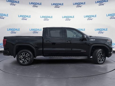 Used 2025 GMC Sierra 1500 AT4 w/ AT4 Premium Package image 3