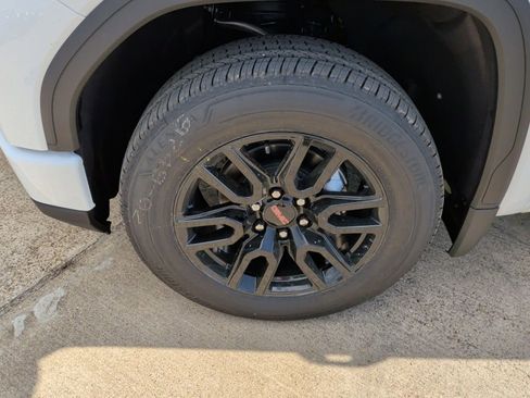 New 2026 GMC Sierra 1500 Elevation AWD/4WD image 45
