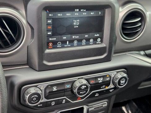Used 2023 Jeep Wrangler Sport AWD/4WD image 26