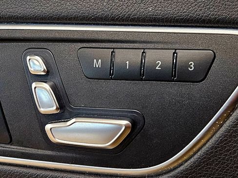 Used 2018 Mercedes-Benz CLA 250 4MATIC image 25