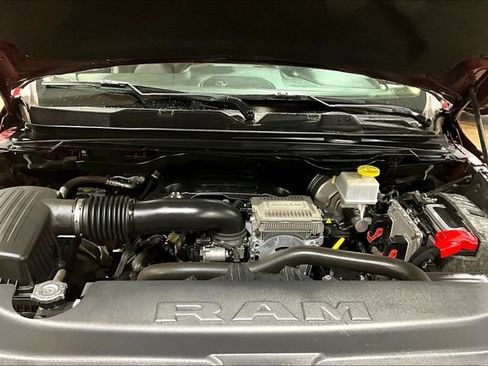 Used 2020 RAM 1500 Laramie AWD/4WD image 28