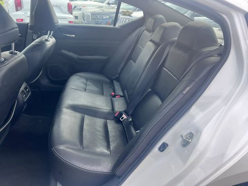 Used 2019 Nissan Altima 2.5 Platinum AWD/4WD image 19