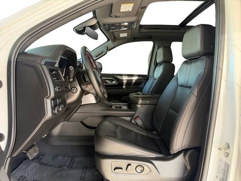 Used 2023 Chevrolet Tahoe RST w/ Luxury Package RWD image 10