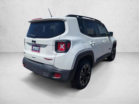 Used 2023 Jeep Renegade Trailhawk AWD/4WD image 5