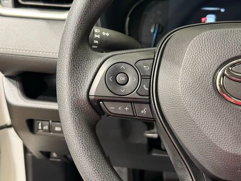 Certified 2025 Toyota RAV4 LE image 23