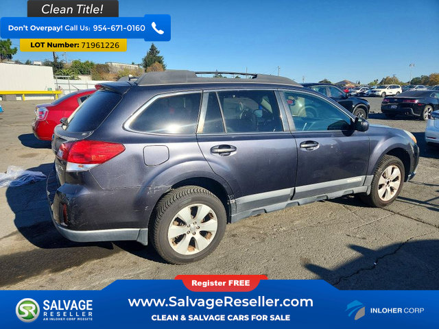 Used 2011 Subaru Outback 2.5i Limited AWD/4WD image 4