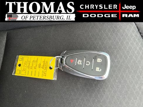 Used 2025 Chevrolet Malibu LT FWD image 25