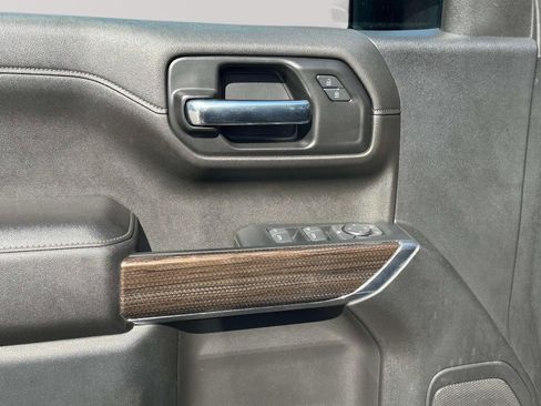 Used 2021 Chevrolet Silverado 1500 RST AWD/4WD image 19