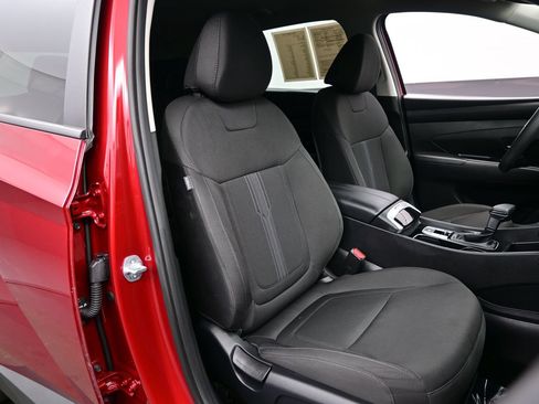 Certified 2025 Hyundai Tucson SEL FWD image 14
