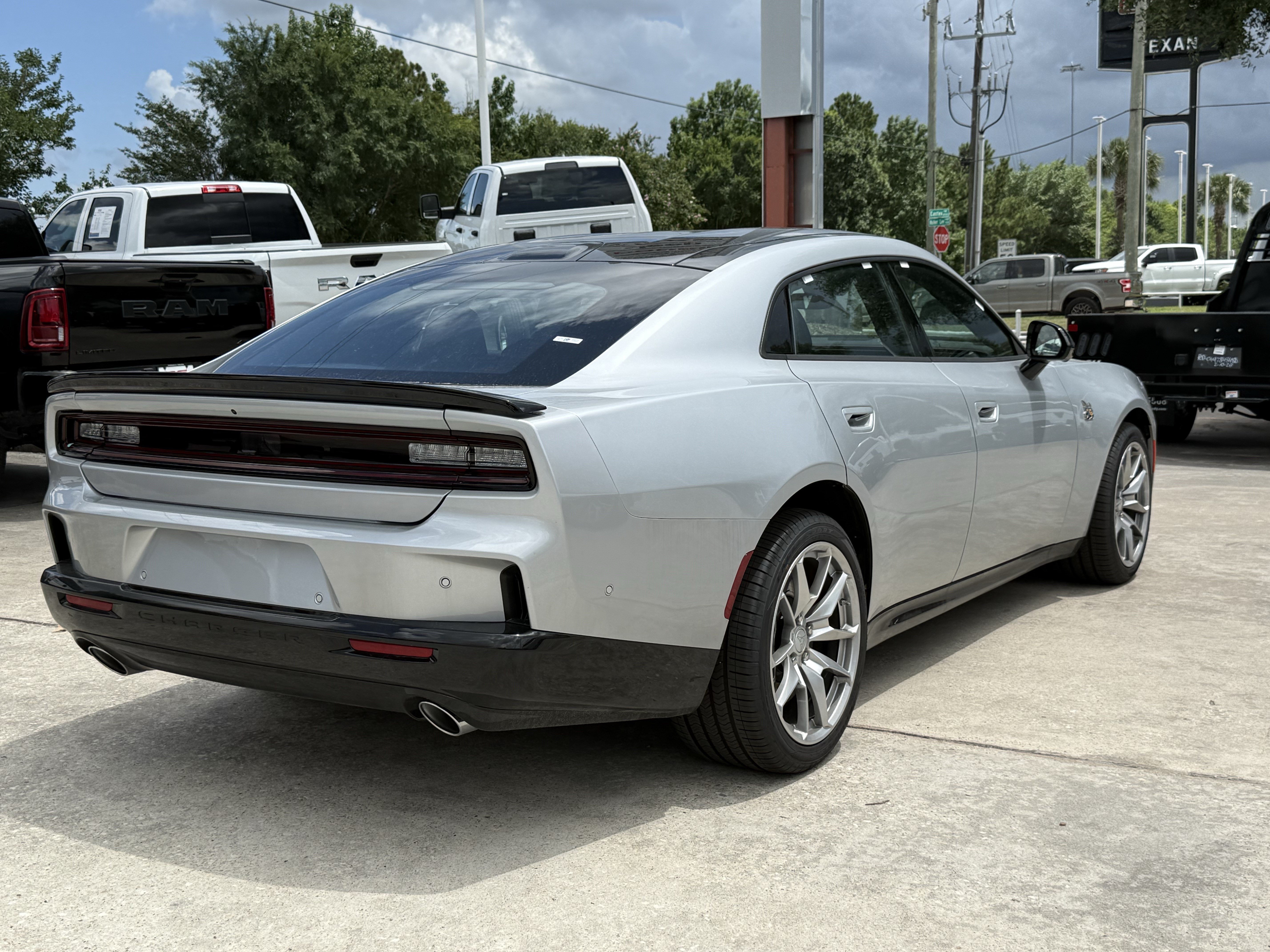 New 2026 Dodge Charger Scat Pack AWD/4WD image 5