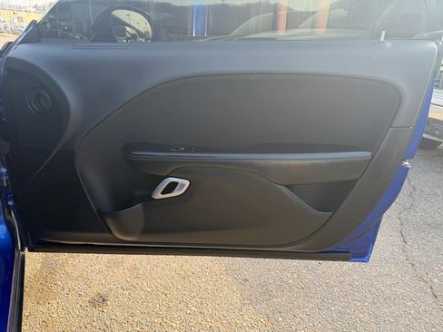 Used 2019 Dodge Challenger SXT w/ Blacktop Package image 21