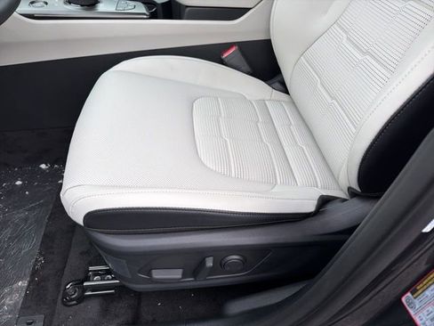 New 2026 Kia Sportage SX Prestige image 10