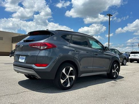 Used 2018 Hyundai Tucson Value FWD image 8