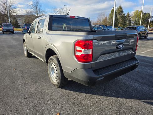 New 2026 Ford Maverick XLT w/ XLT Luxury Package AWD/4WD image 3