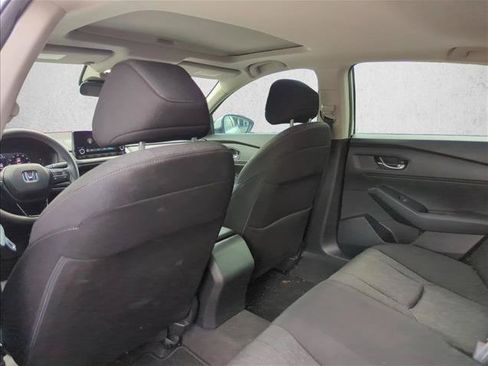 Used 2023 Honda Accord EX image 14