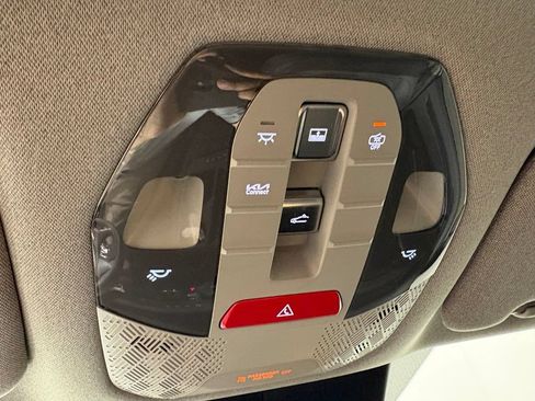 New 2026 Kia EV9 Wind AWD/4WD image 37
