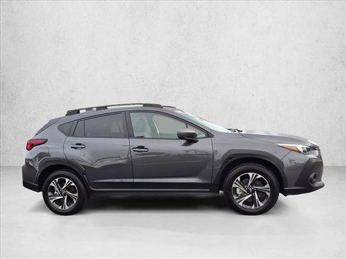 Used 2026 Subaru Crosstrek 2.5i Premium AWD/4WD image 5