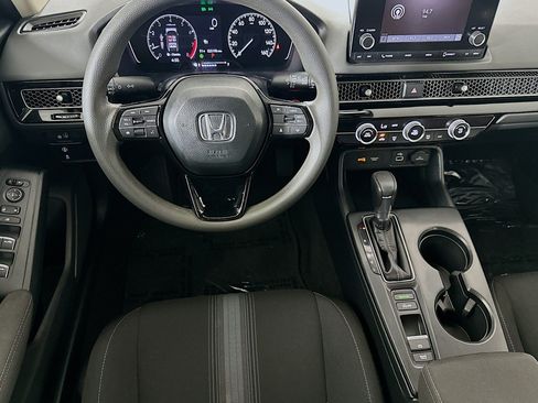 Used 2023 Honda Civic LX image 5