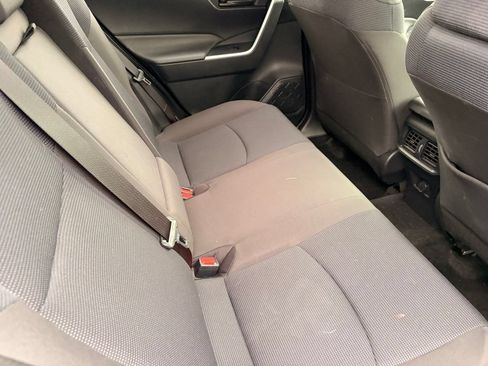 Used 2023 Toyota RAV4 LE AWD/4WD image 11