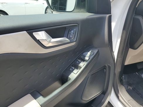 Used 2020 Ford Escape SE Sport FWD image 20