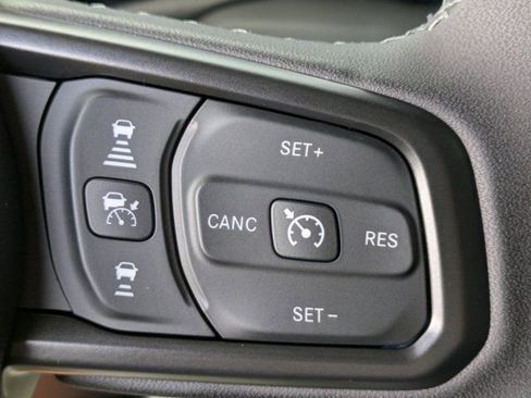 New 2025 Jeep Wrangler Rubicon w/ XTREMEE 35" Tire Package image 23