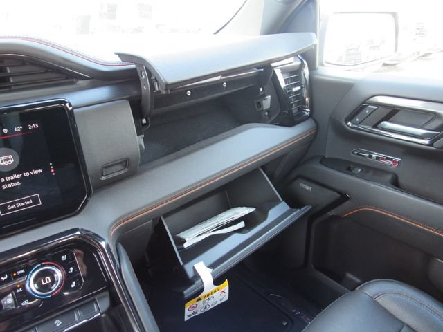 Certified 2023 GMC Sierra 1500 AT4 w/ AT4 Premium Package AWD/4WD image 26