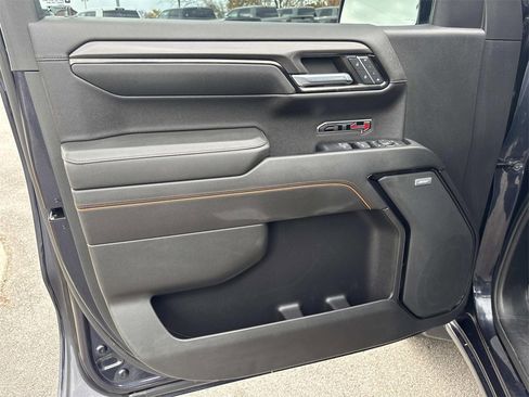 Used 2022 GMC Sierra 1500 AT4 w/ Technology Package image 24