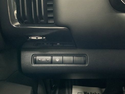 Used 2024 Nissan Pathfinder SV w/ Lighting Package (N92) image 33