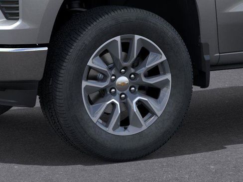 New 2025 Chevrolet Silverado 1500 LT image 9