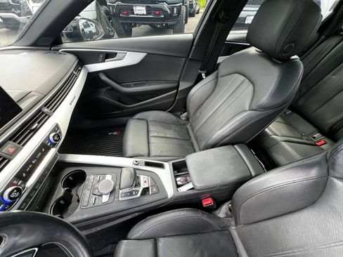 Used 2019 Audi S4 Premium Plus w/ Premium Plus Package AWD/4WD image 15