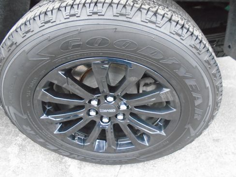 Certified 2022 GMC Canyon Elevation w/ Trailering Package image 15